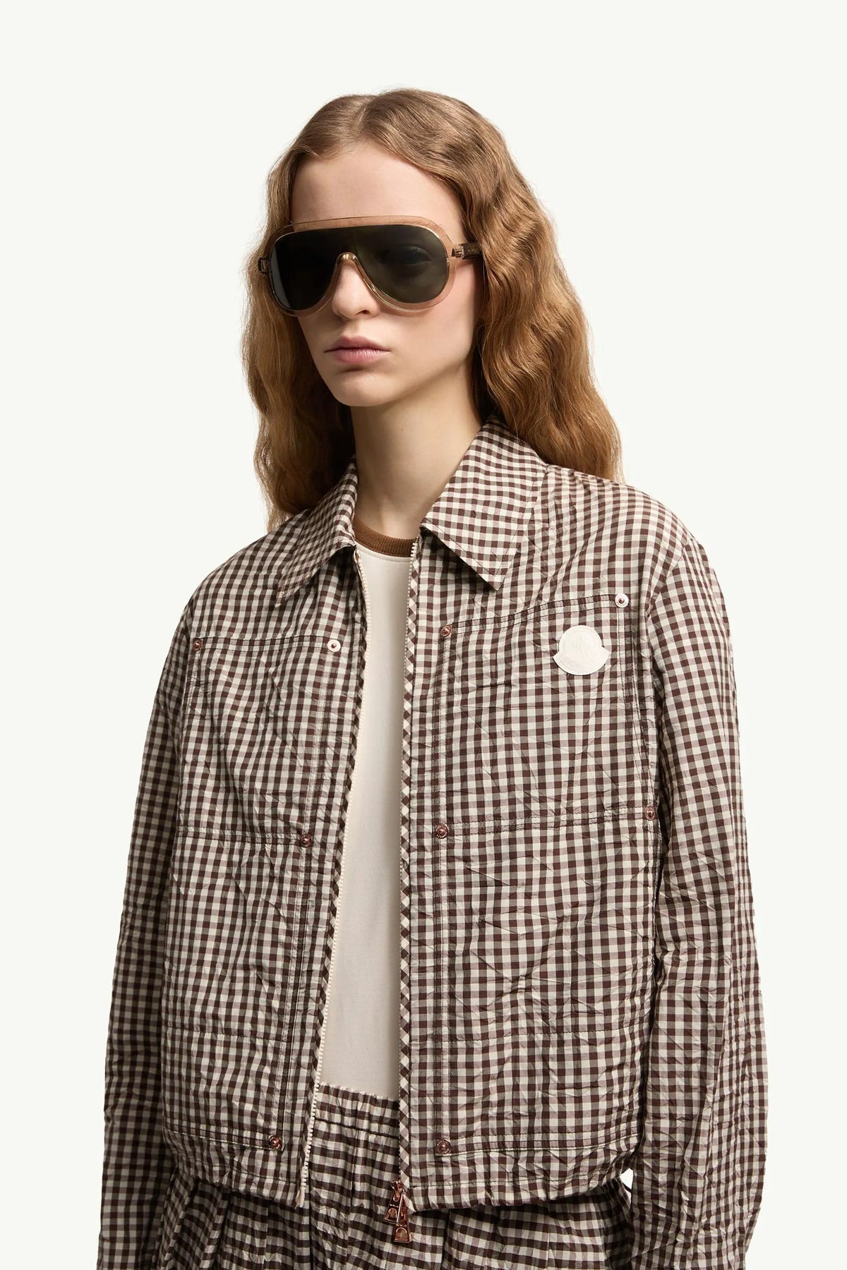 Shiny Transparent Off-white